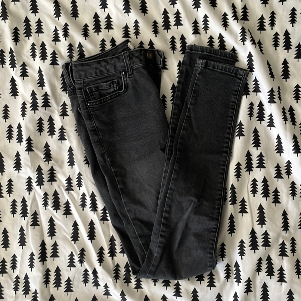 Forever 21 Black skinny jeans